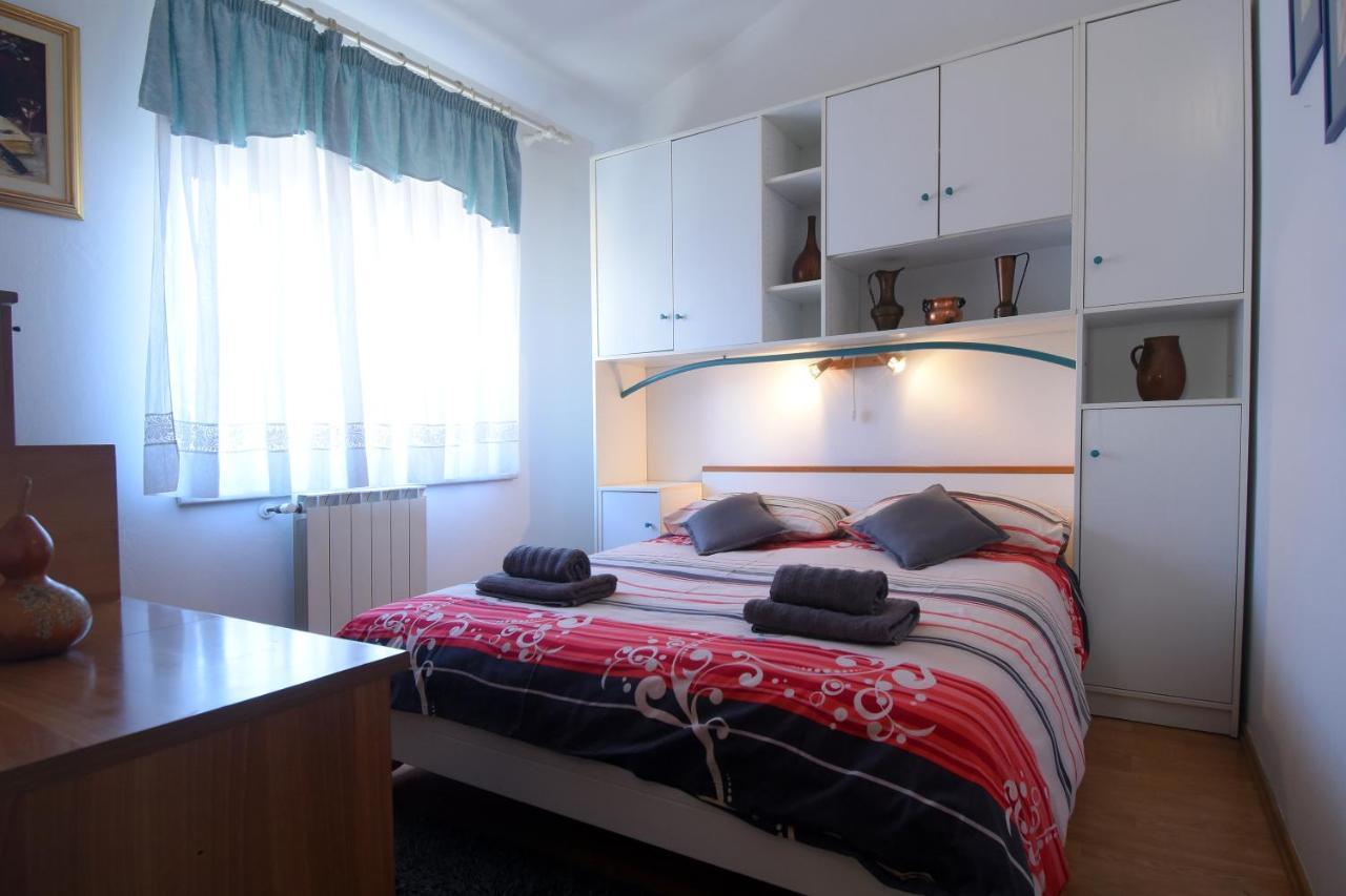 Gallery Premium 99 Near Ammphiteatre With Garage 5 Days And More Gratis Apartment